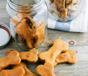 peanut-butter-pumpkin-dog-treats
